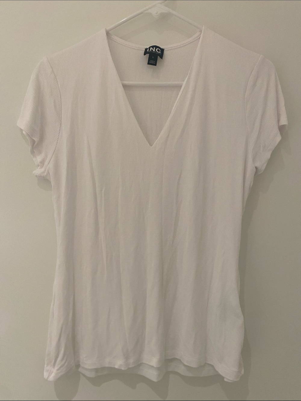 INC Ribbed V-Neck White T-Shirt Large